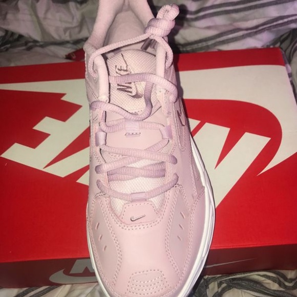 nike m2k tekno trainers in pink